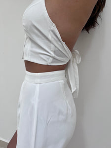 Set Chaleco Halter y Short High Waist