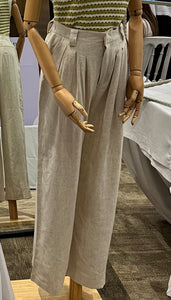 Pantalón Recto Pinzas