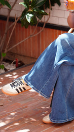 Cargar imagen en el visor de la galería, Pantalón Ancho Denim
