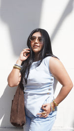 Cargar imagen en el visor de la galería, Top tejido asimétrico
